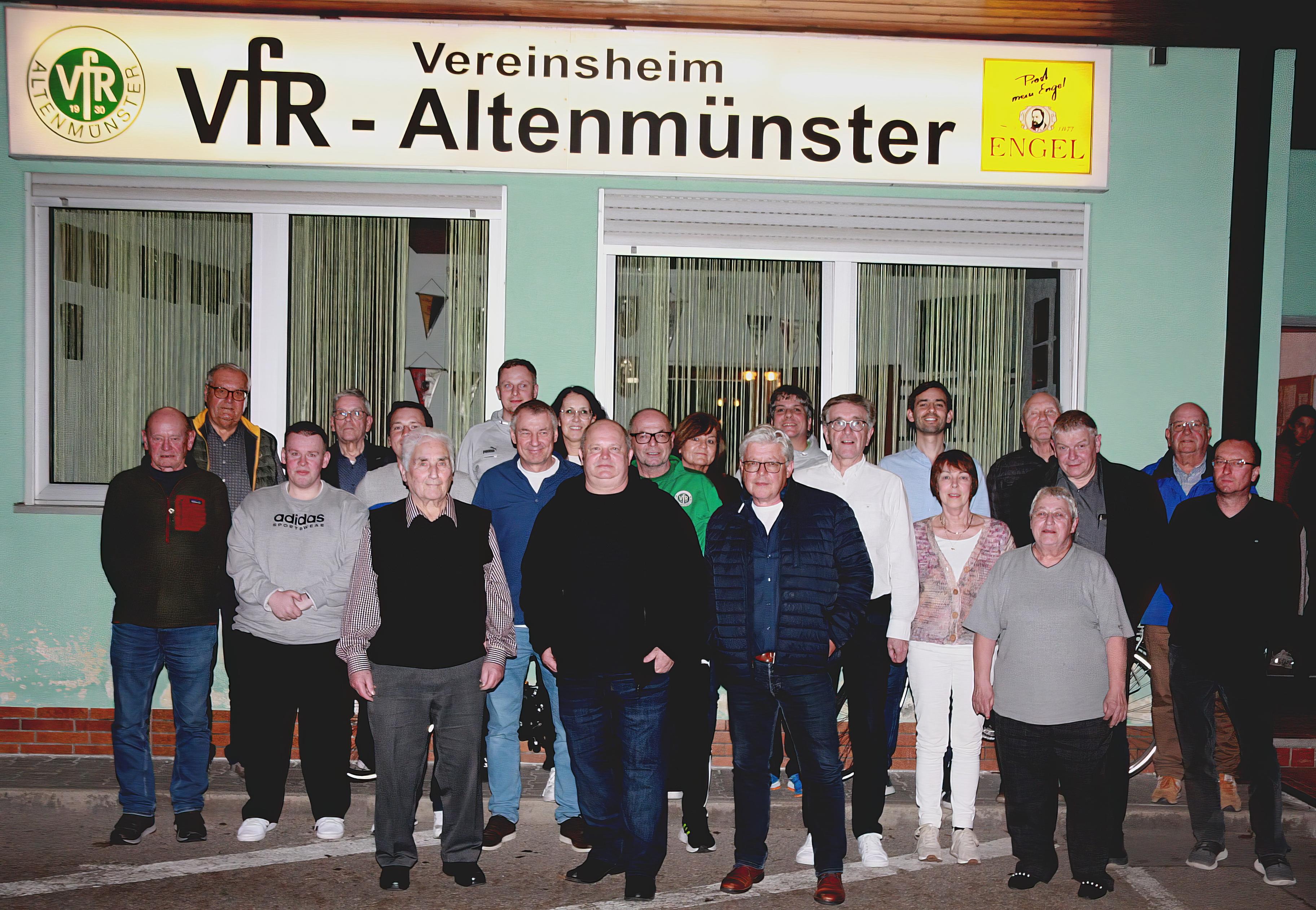images/01_gesamtverein/mv2024/ehrung_075831.jpg#joomlaImage://local-images/01_gesamtverein/mv2024/ehrung_075831.jpg?width=3648&height=2524