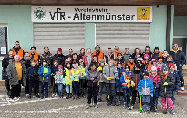 images/01_gesamtverein/newsbilder/Bild_Putzete.jpg#joomlaImage://local-images/01_gesamtverein/newsbilder/Bild_Putzete.jpg?width=614&height=387